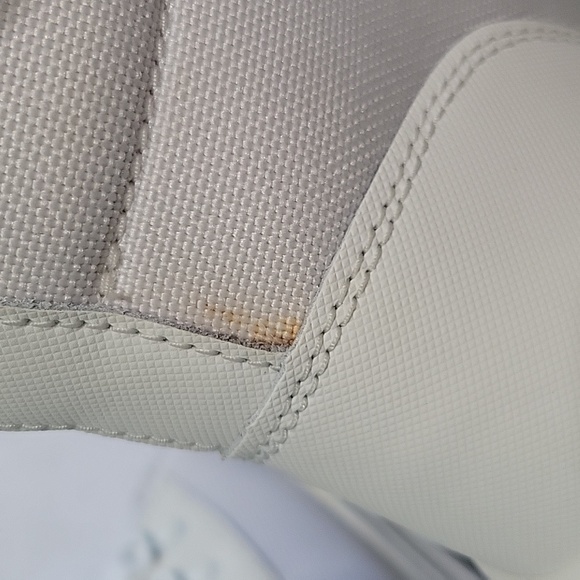 Dr. MARTENS Size 7 Women's White Lace Up Boots with Sole Bounce - Picture 10 of 12